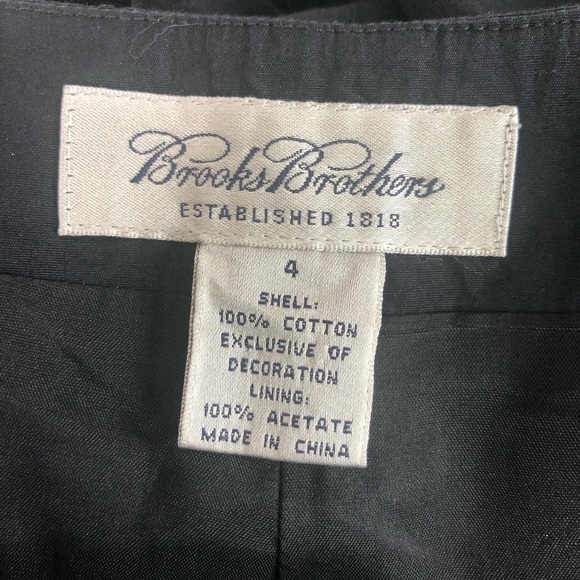 Vintage 90’s Brooks Brother’s Black Tapered Lasercut Cropped Pants - Picture 4 of 5